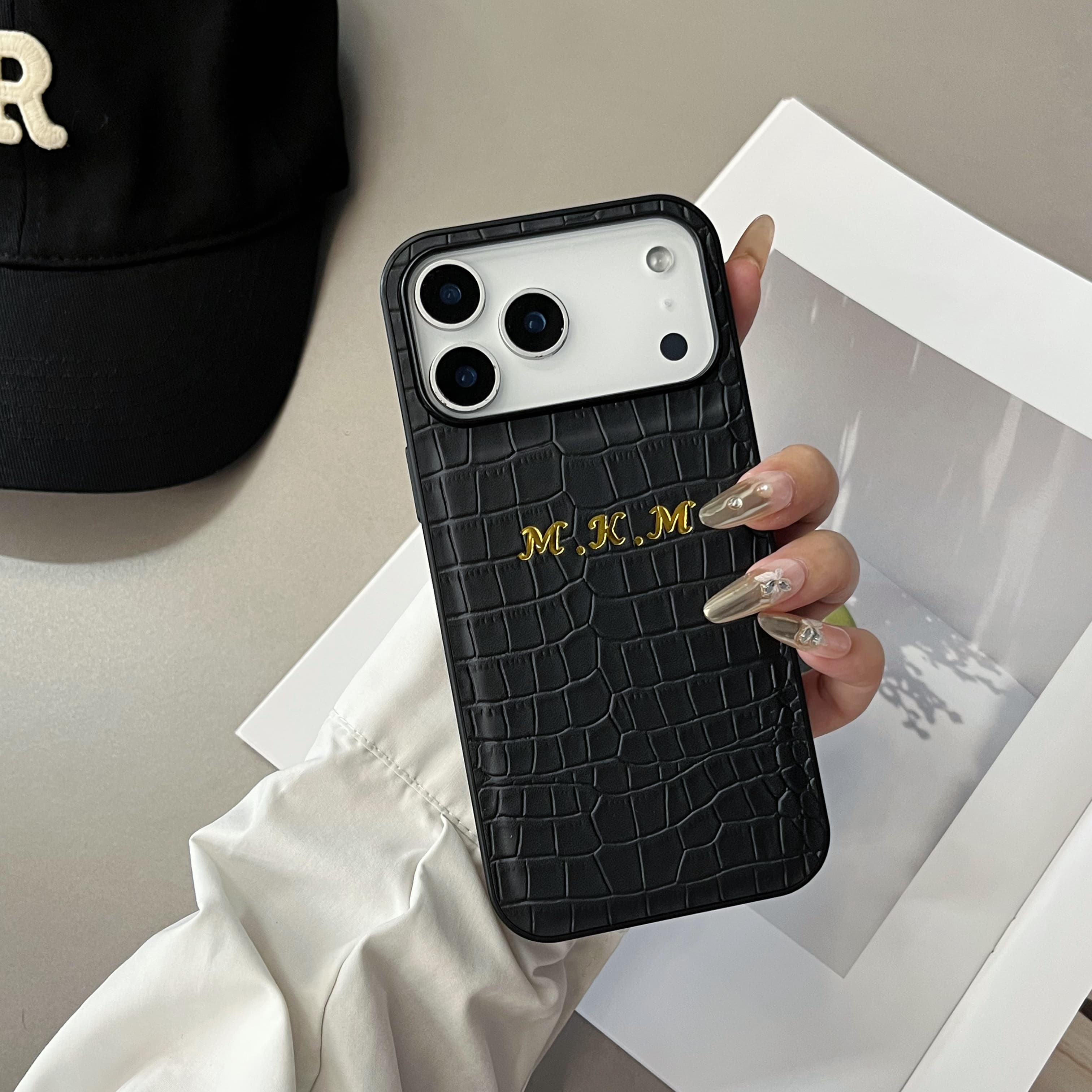 高級カスタムネーム クラシッククロコダイル柄 フェイクレザー - Phone Accessories Names のレビューと価格