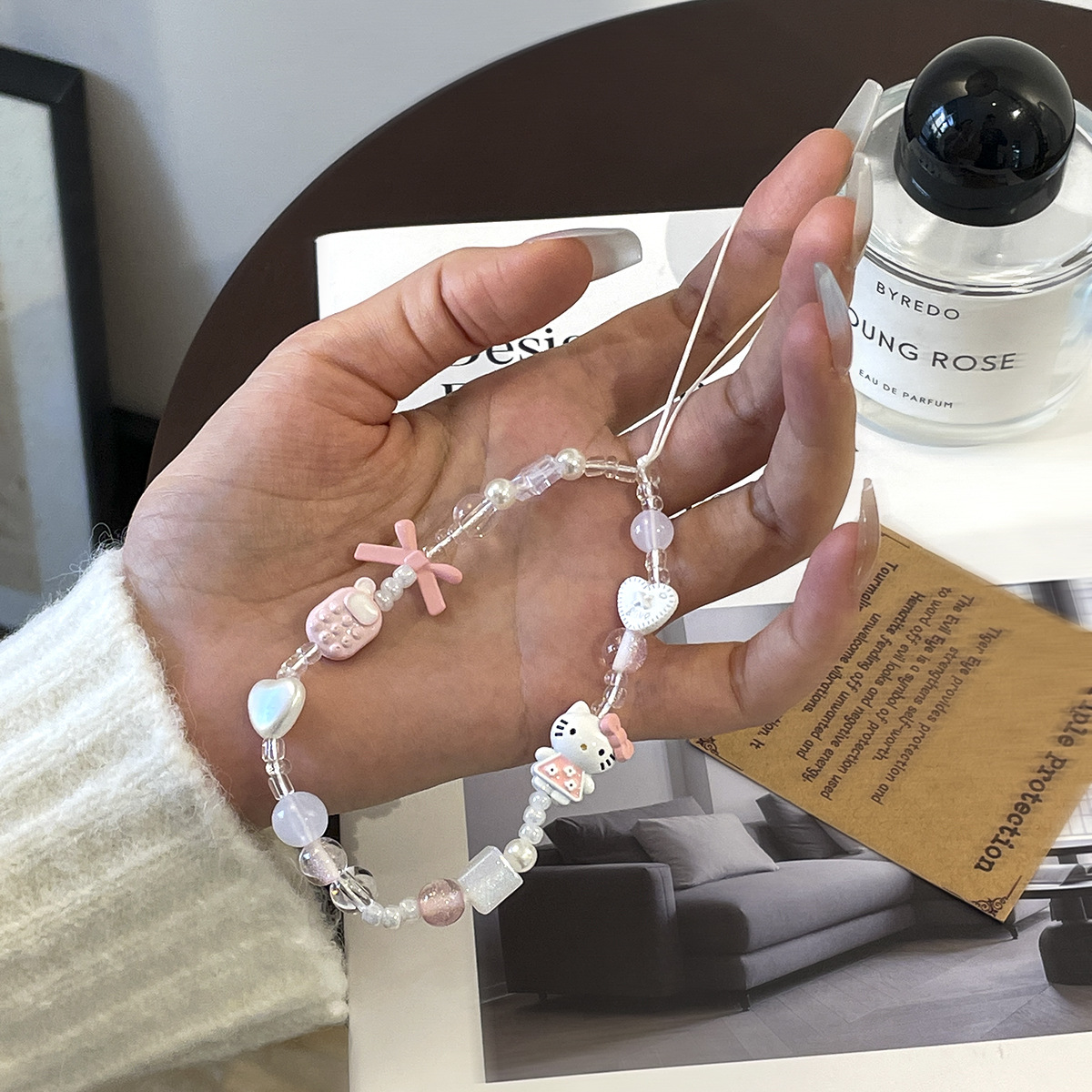 インス風可愛いハローキティ紛失防止ビーズ付きスマホストラップ - Phone Accessories Keychain のレビューと価格