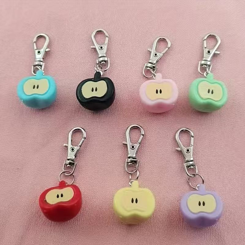 7個入り樹脂製模造アップルキーホルダー、バッグや携帯電話アク - Phone Accessories Keychain のレビューと価格